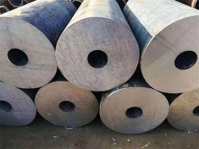 茂名35crmo厚壁无缝钢管